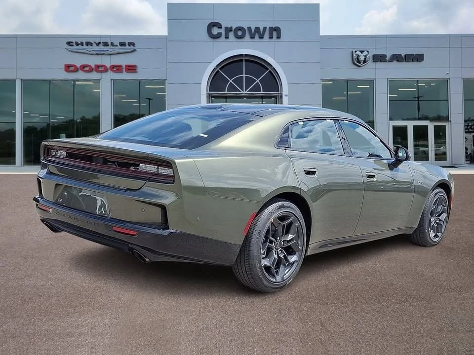 2026 Dodge Charger 8th Gen - Image 4 of 10