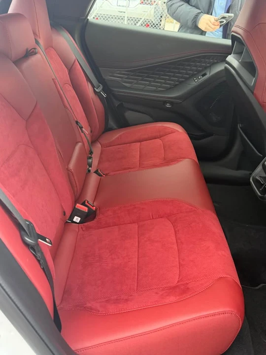 2026 Dodge Charger 8th Gen - Image 9 of 16
