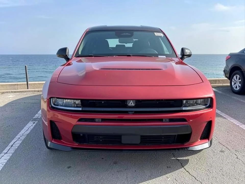 2026 Dodge Charger 8th Gen - Image 8 of 20