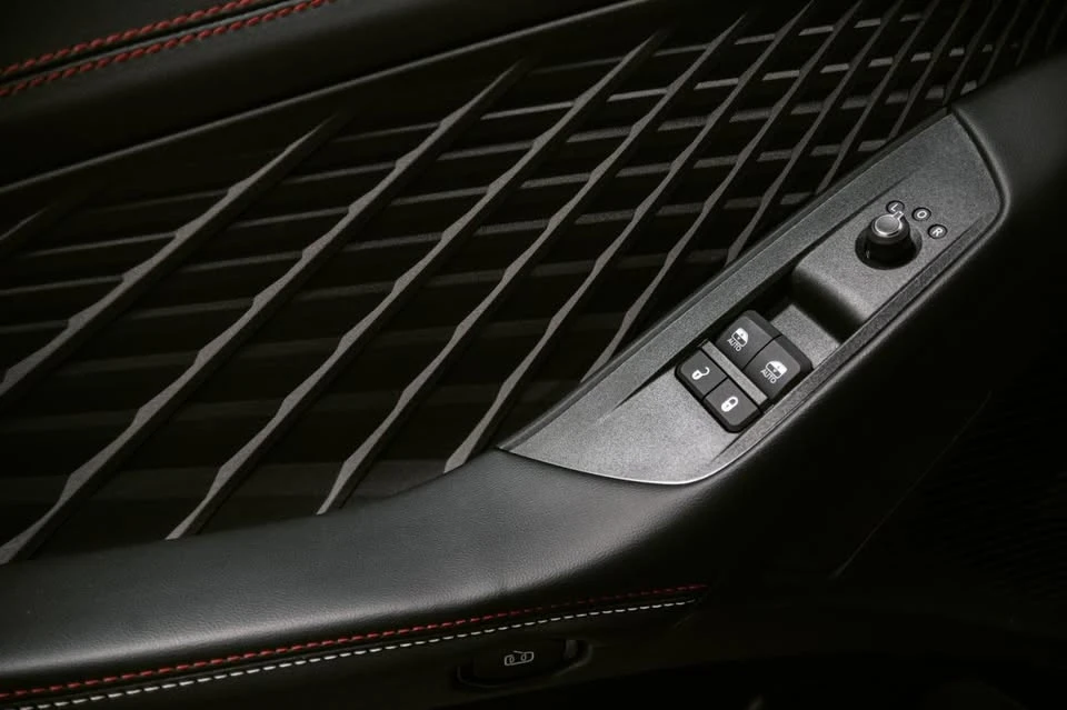 2026 Dodge Charger 8th Gen - Image 14 of 20