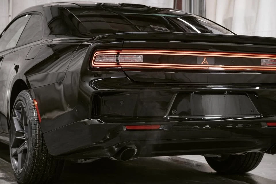 2026 Dodge Charger 8th Gen - Image 12 of 20