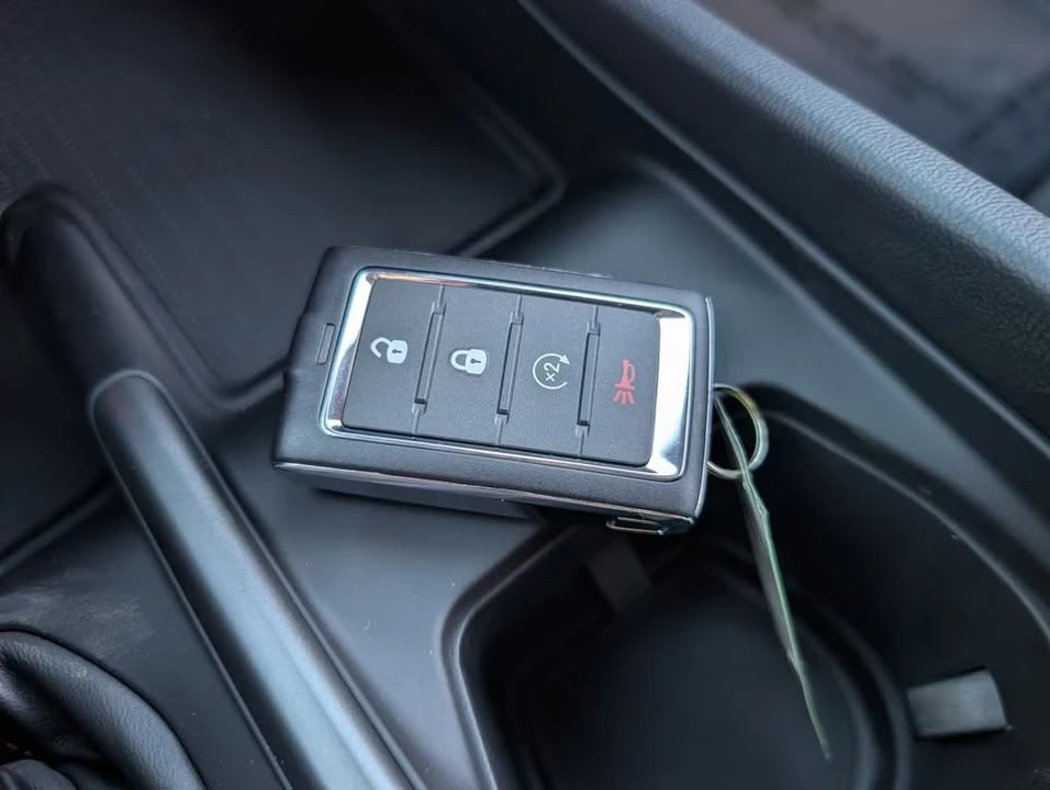 2026 Dodge Charger 8th Gen - Image 16 of 20