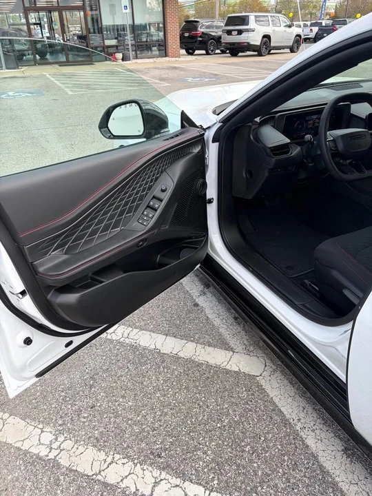 2026 Dodge Charger 8th Gen - Image 6 of 11