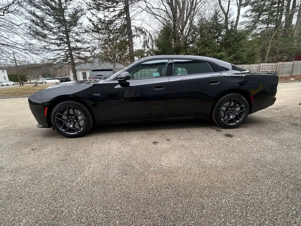 2026 Dodge Charger 8th Gen - Image 11 of 19