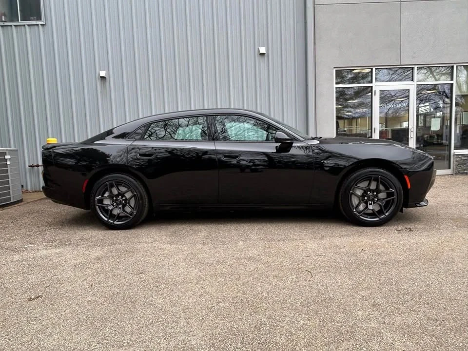 2026 Dodge Charger 8th Gen - Image 4 of 19