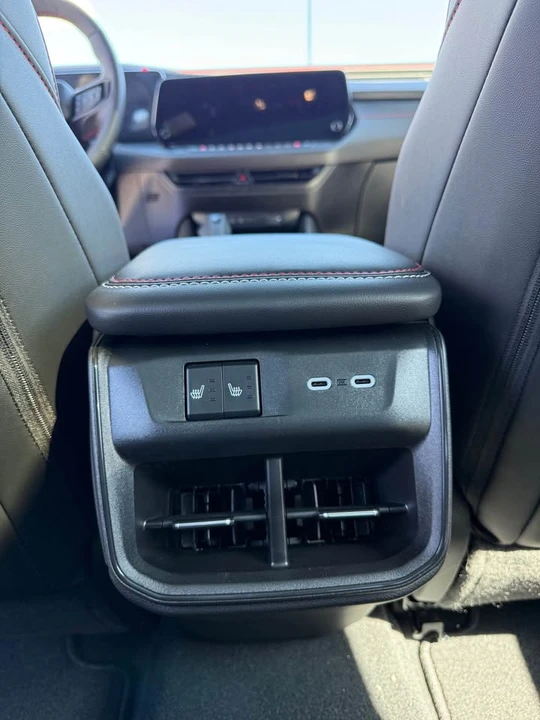 2026 Dodge Charger 8th Gen - Image 11 of 14