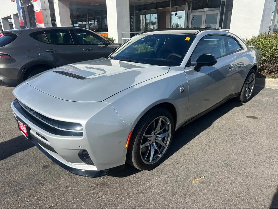 2026 Dodge Charger 8th Gen - Image 2 of 5
