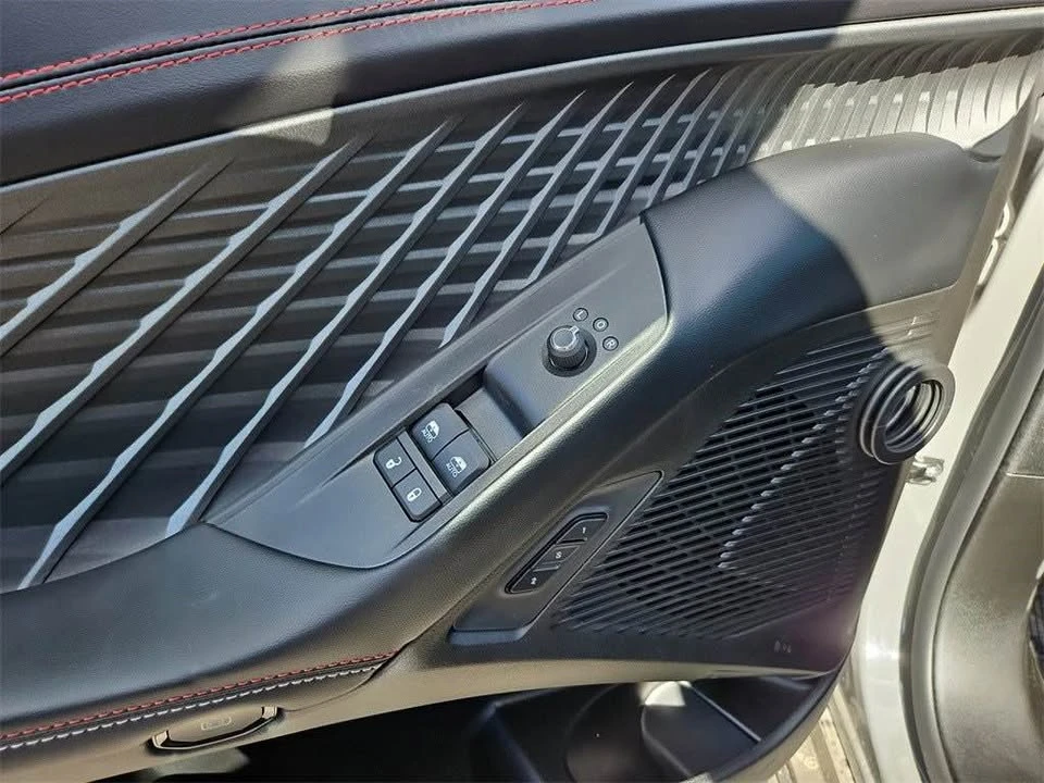 2026 Dodge Charger 8th Gen - Image 19 of 20