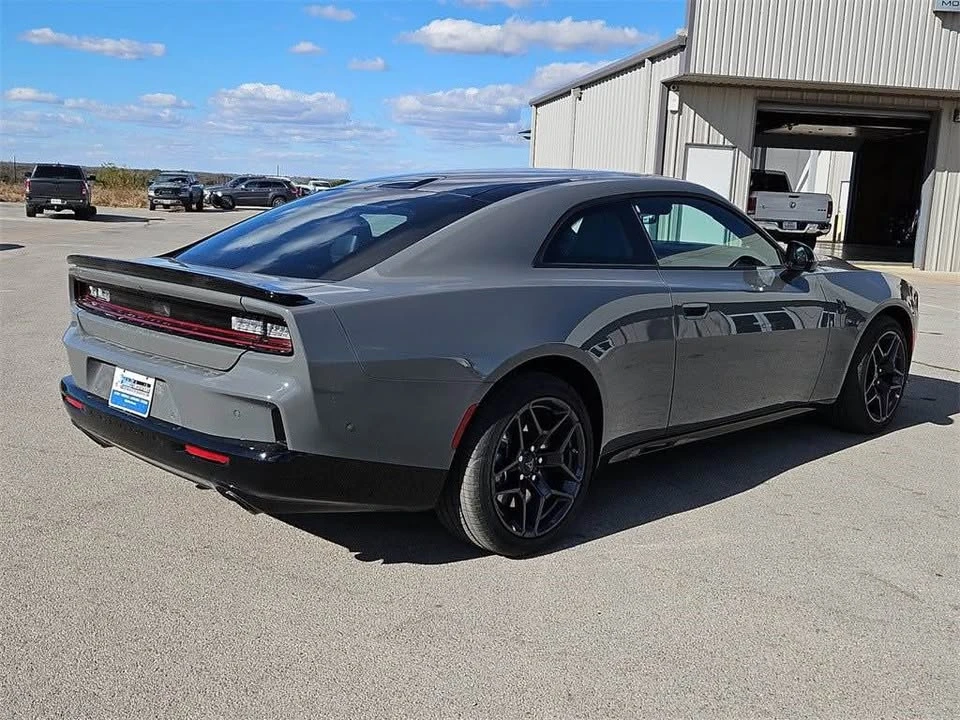 2026 Dodge Charger 8th Gen - Image 3 of 20