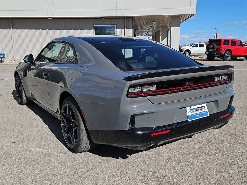 2026 Dodge Charger 8th Gen - Image 5 of 20
