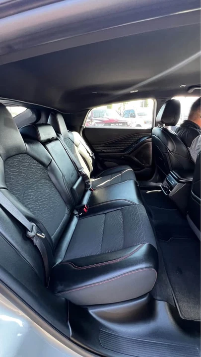 2026 Dodge Charger 8th Gen - Image 8 of 11
