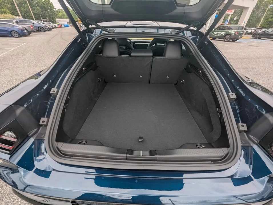 2026 Dodge Charger 8th Gen - Image 10 of 18
