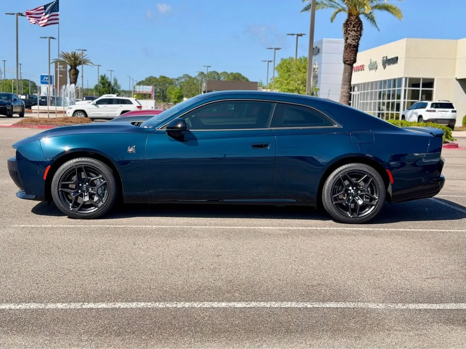 2026 Dodge Charger 8th Gen - Image 4 of 8