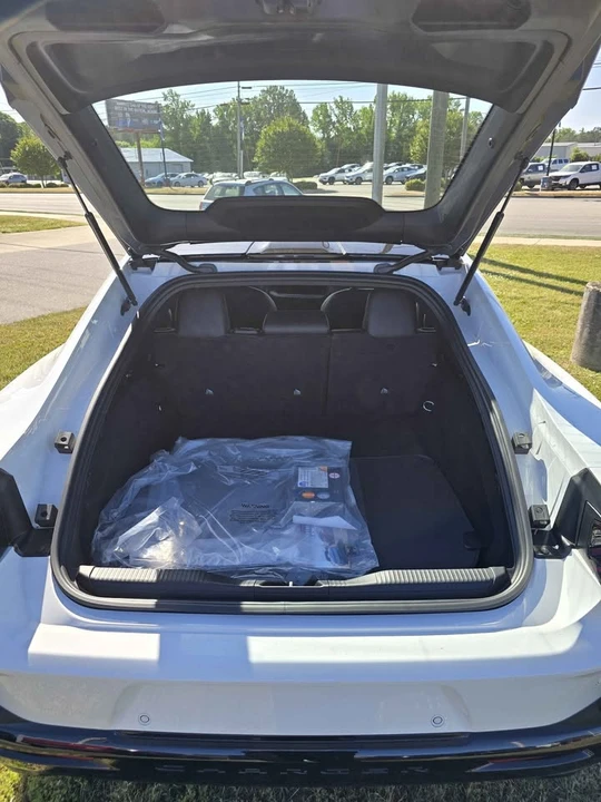 2026 Dodge Charger 8th Gen - Image 8 of 11