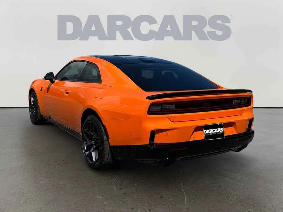 2026 Dodge Charger 8th Gen - Image 17 of 20
