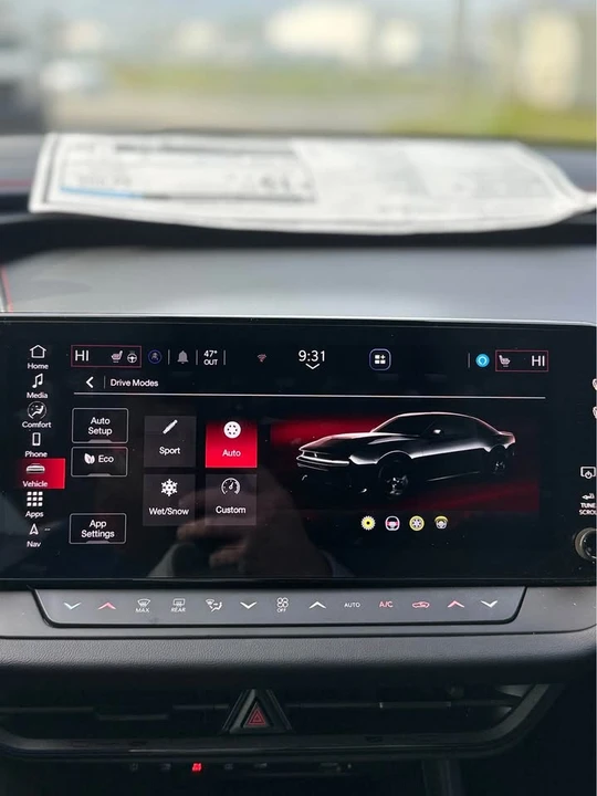 2026 Dodge Charger 8th Gen - Image 17 of 19