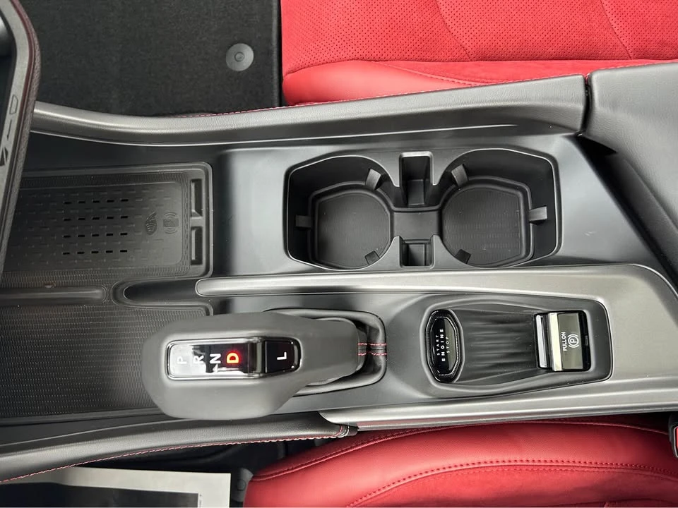 2026 Dodge Charger 8th Gen - Image 14 of 19