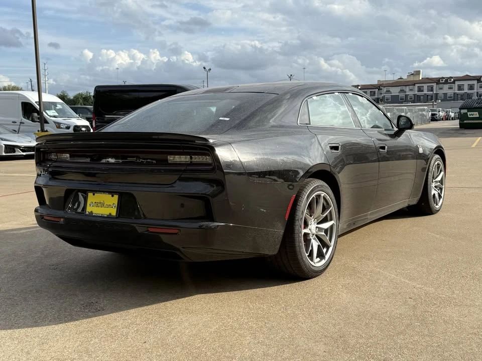 2026 Dodge Charger 8th Gen - Image 6 of 19