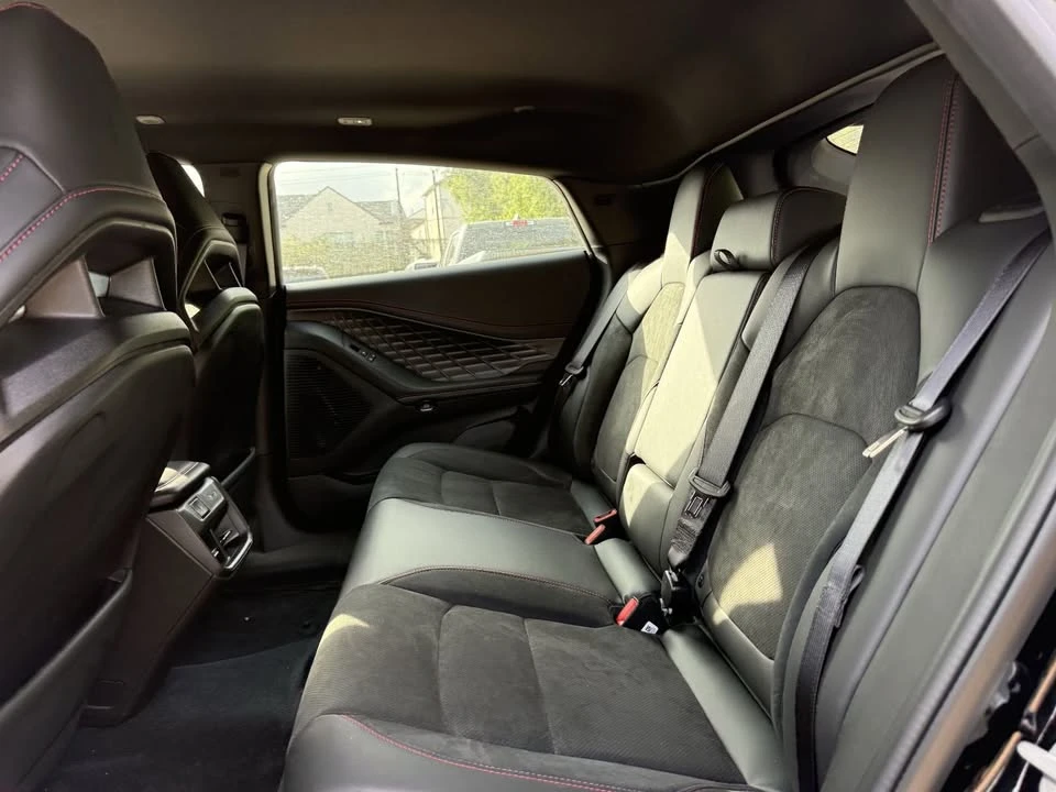 2026 Dodge Charger 8th Gen - Image 16 of 19