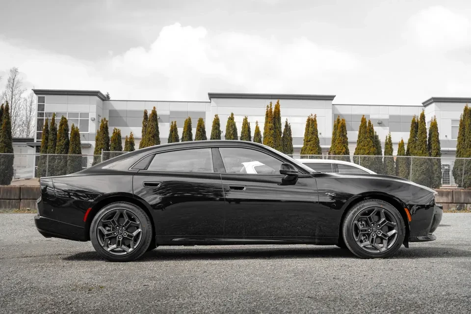 2026 Dodge Charger 8th Gen - Image 9 of 20