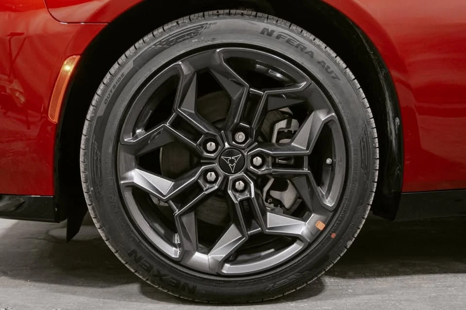 2026 Dodge Charger 8th Gen - Image 7 of 20