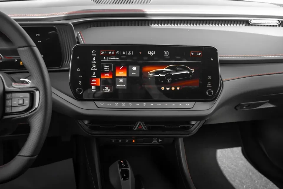2026 Dodge Charger 8th Gen - Image 17 of 20