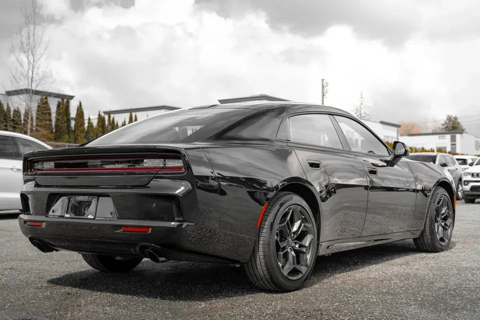 2026 Dodge Charger 8th Gen - Image 8 of 20