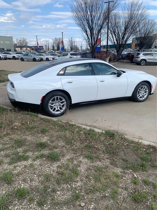 2026 Dodge Charger 8th Gen - Image 6 of 15
