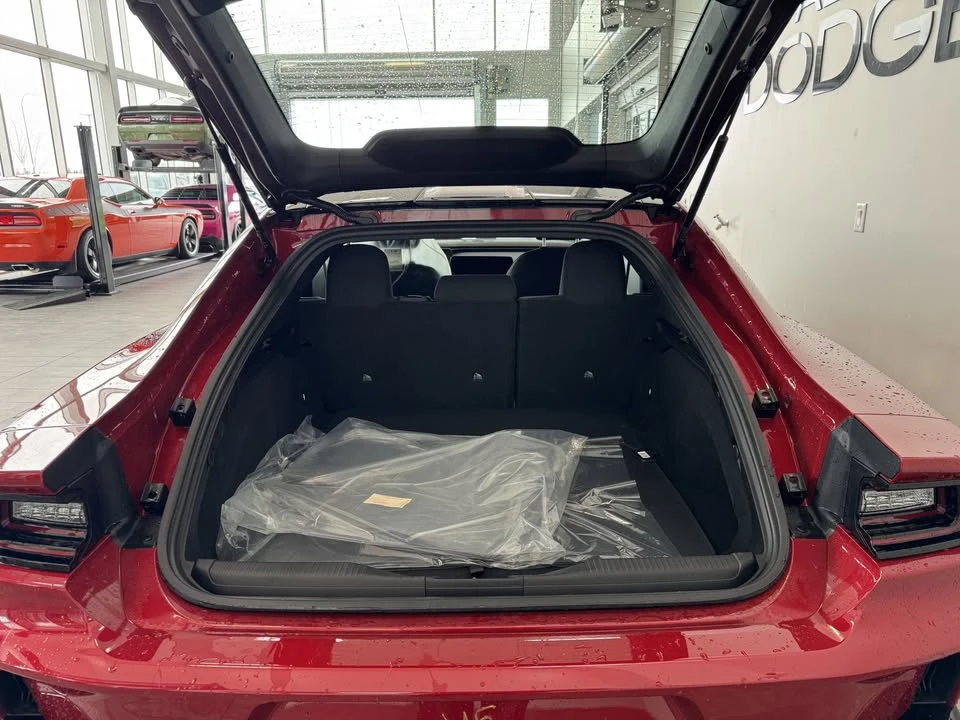 2026 Dodge Charger 8th Gen - Image 16 of 20