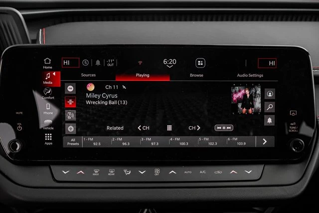 2026 Dodge Charger 8th Gen - Image 13 of 19