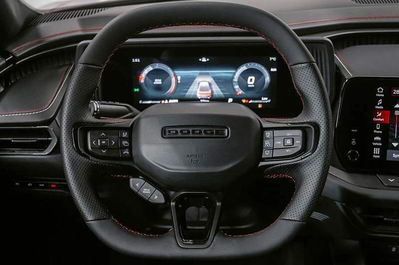 2026 Dodge Charger 8th Gen - Image 13 of 20