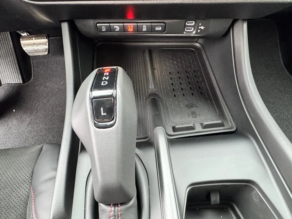2026 Dodge Charger 8th Gen - Image 14 of 20