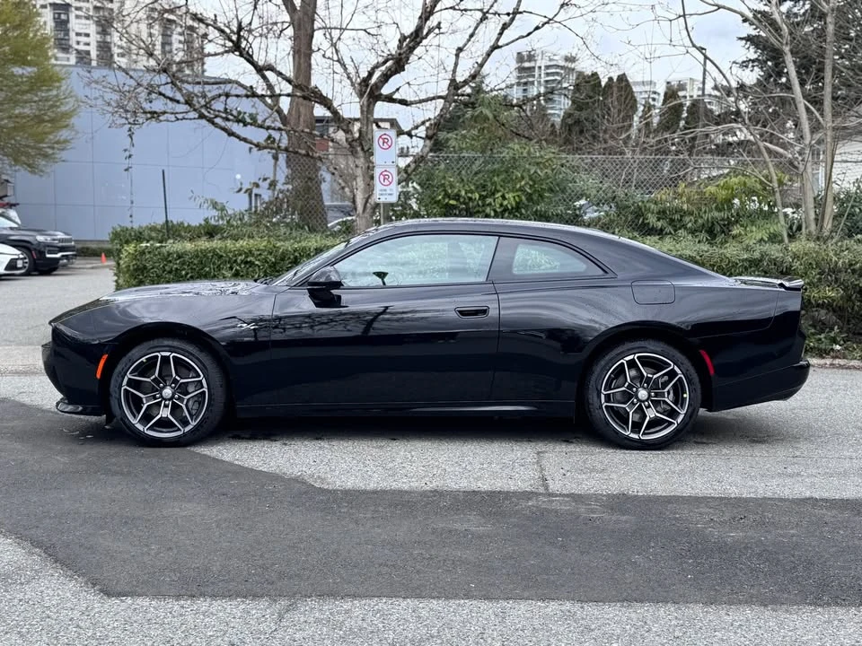 2026 Dodge Charger 8th Gen - Image 5 of 20