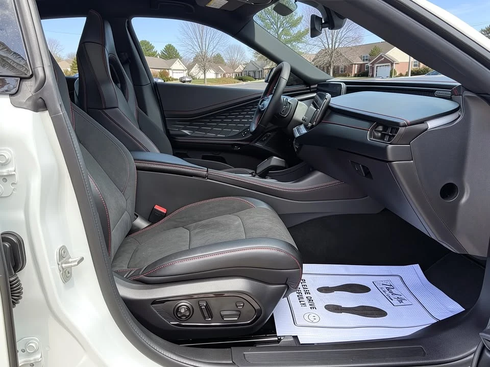 2026 Dodge Charger 8th Gen - Image 9 of 17