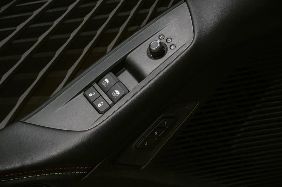 2026 Dodge Charger 8th Gen - Image 15 of 20