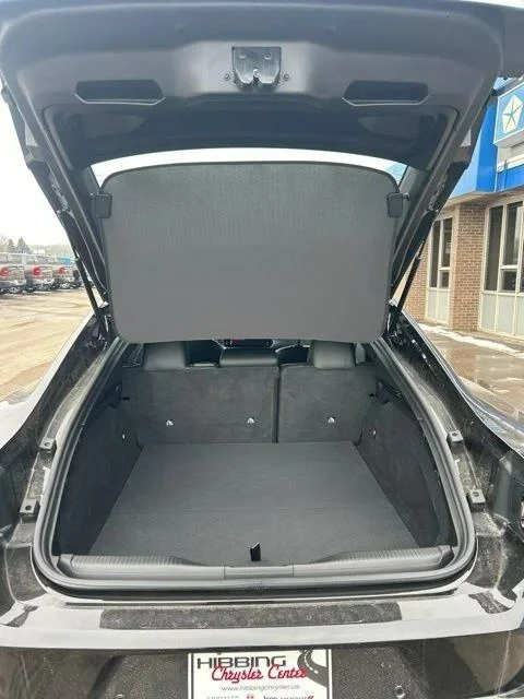 2026 Dodge Charger 8th Gen - Image 5 of 8