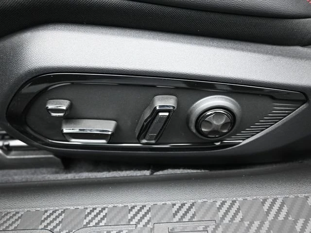 2026 Dodge Charger 8th Gen - Image 13 of 20