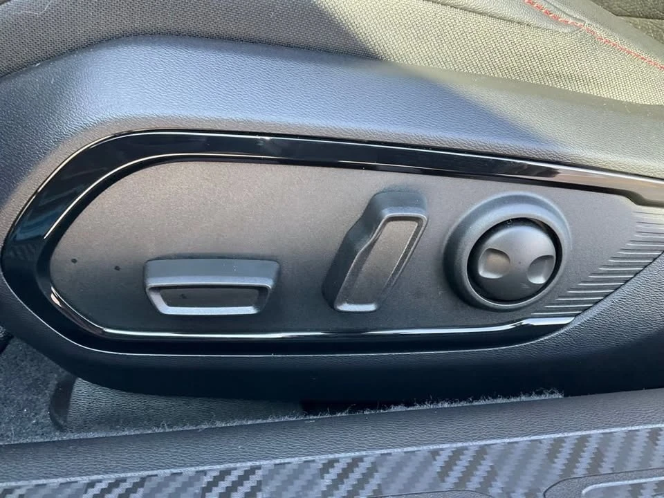2026 Dodge Charger 8th Gen - Image 19 of 20