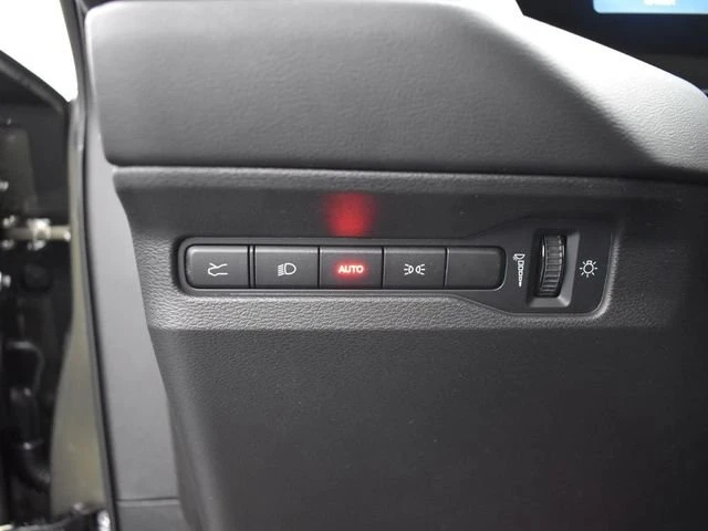 2026 Dodge Charger 8th Gen - Image 13 of 19