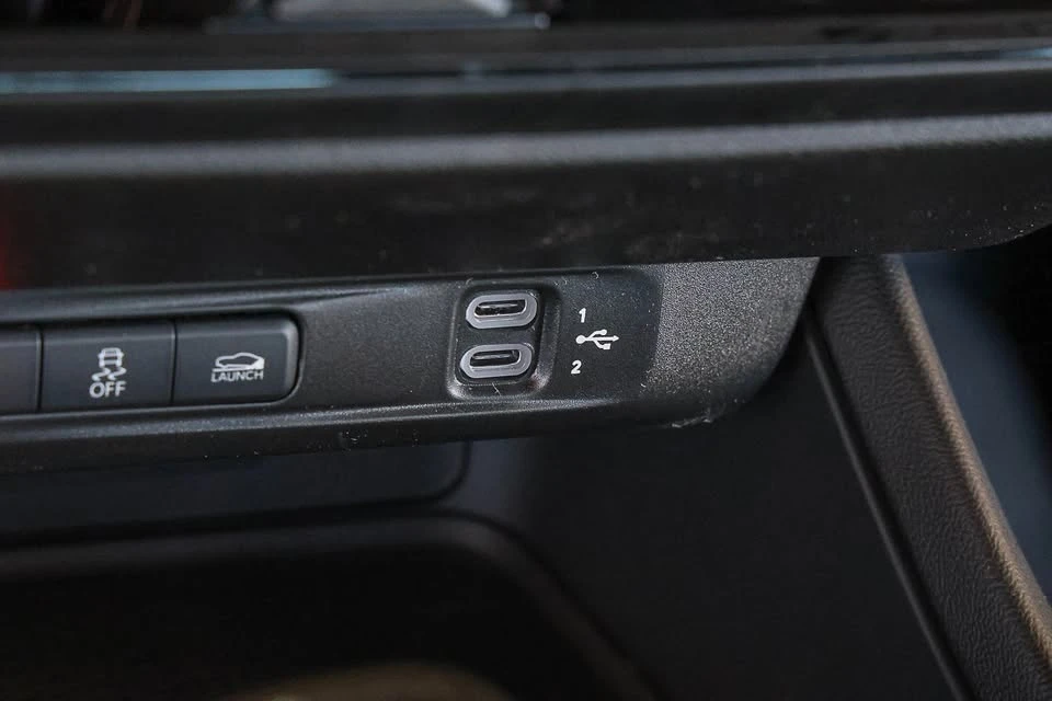 2026 Dodge Charger 8th Gen - Image 14 of 19