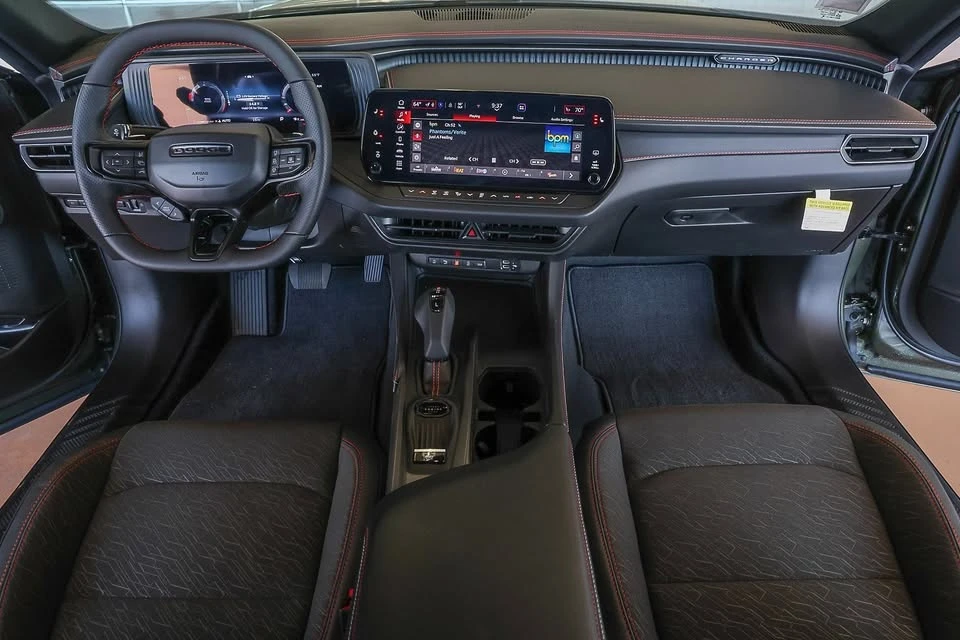 2026 Dodge Charger 8th Gen - Image 5 of 19