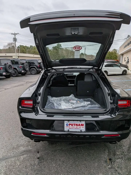 2026 Dodge Charger 8th Gen - Image 5 of 11