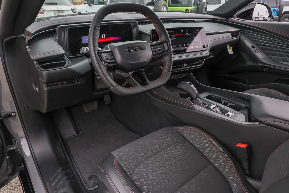 2026 Dodge Charger 8th Gen - Image 13 of 20