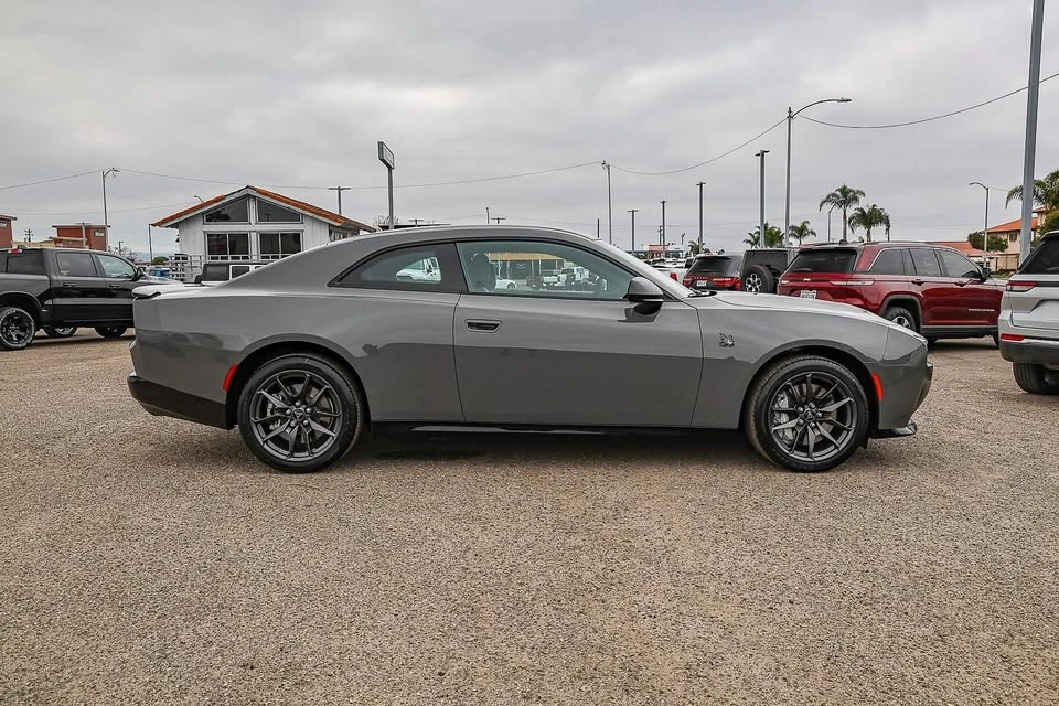 2026 Dodge Charger 8th Gen - Image 5 of 20