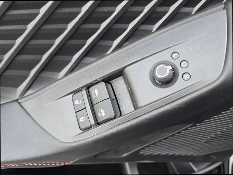 2026 Dodge Charger 8th Gen - Image 11 of 20