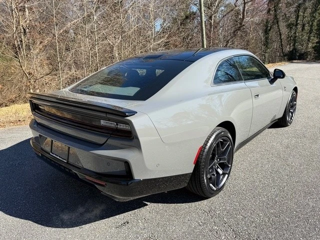 2026 Dodge Charger 8th Gen - Image 5 of 16