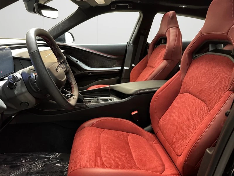 2026 Dodge Charger 8th Gen - Image 9 of 20