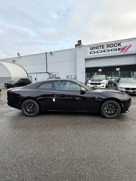 2026 Dodge Charger 8th Gen - Image 7 of 14