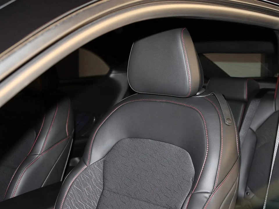 2026 Dodge Charger 8th Gen - Image 7 of 20