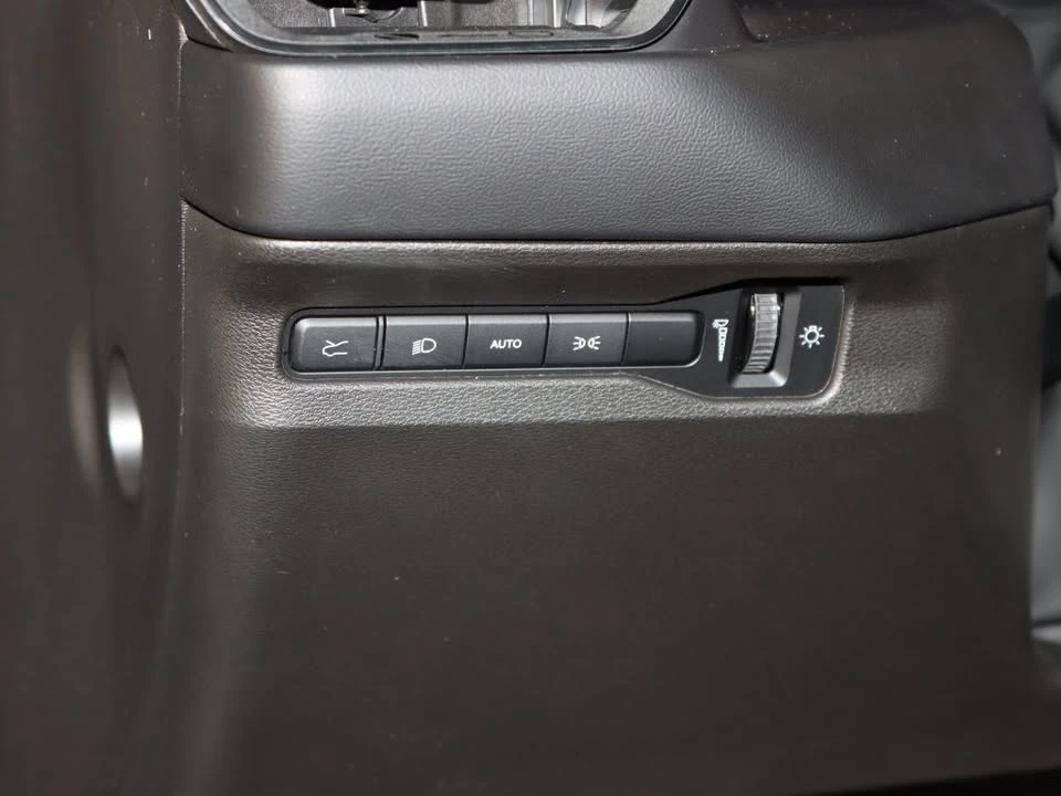 2026 Dodge Charger 8th Gen - Image 8 of 20
